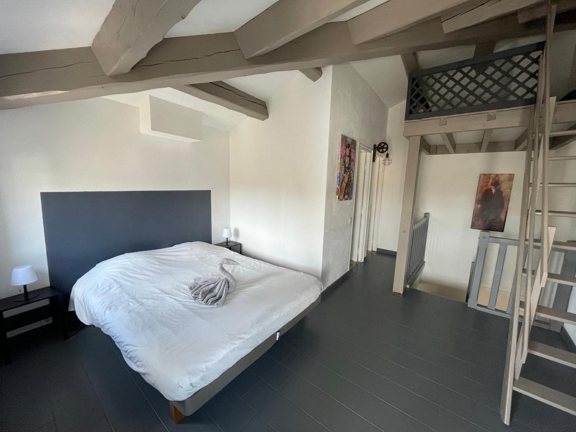 Maison De Village Avec Balcon Rooftop Maillane Dış mekan fotoğraf
