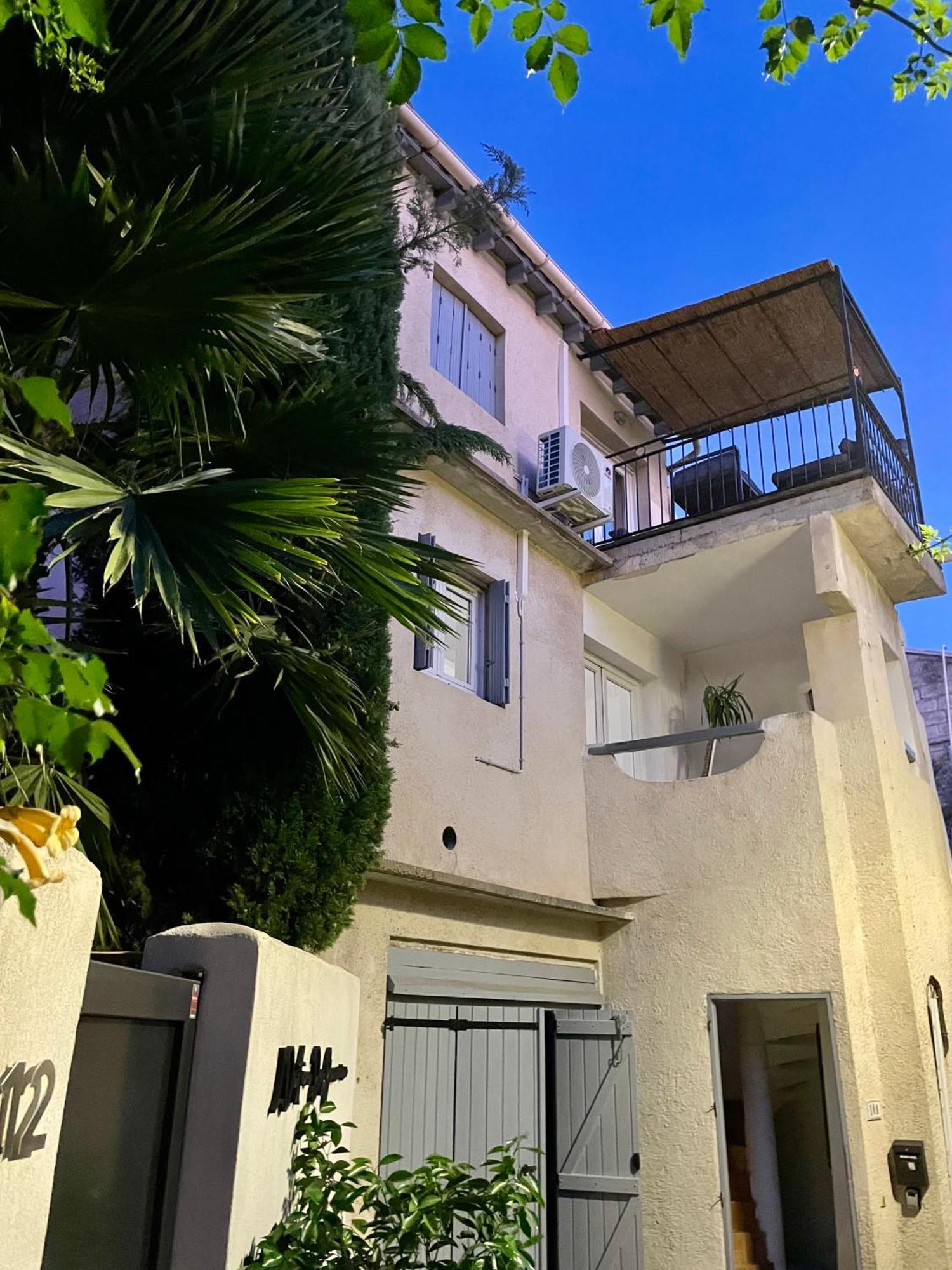 Maison De Village Avec Balcon Rooftop Maillane Dış mekan fotoğraf